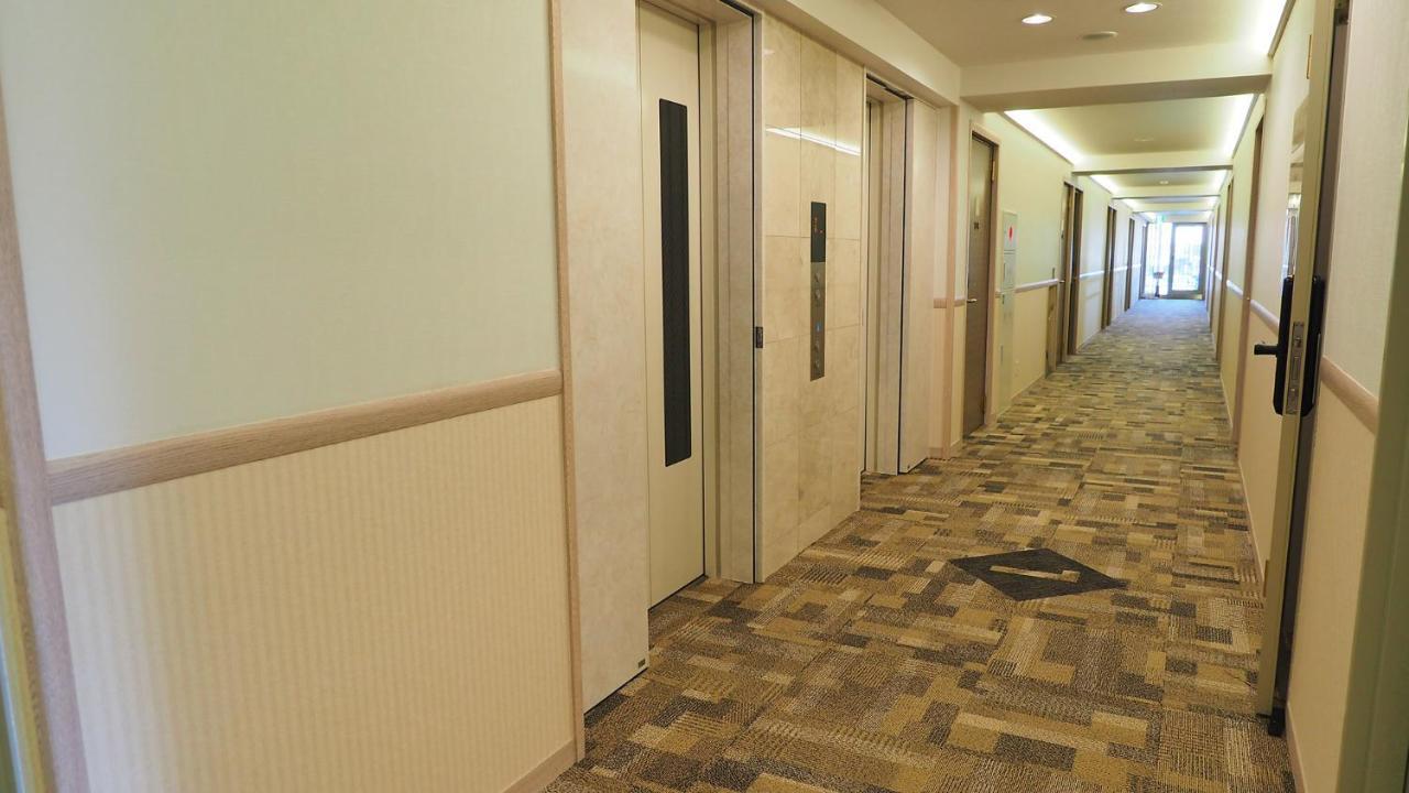 Toyoko Inn Yokohama Shiei-chikatetsu Center Minami-eki Eksteriør billede