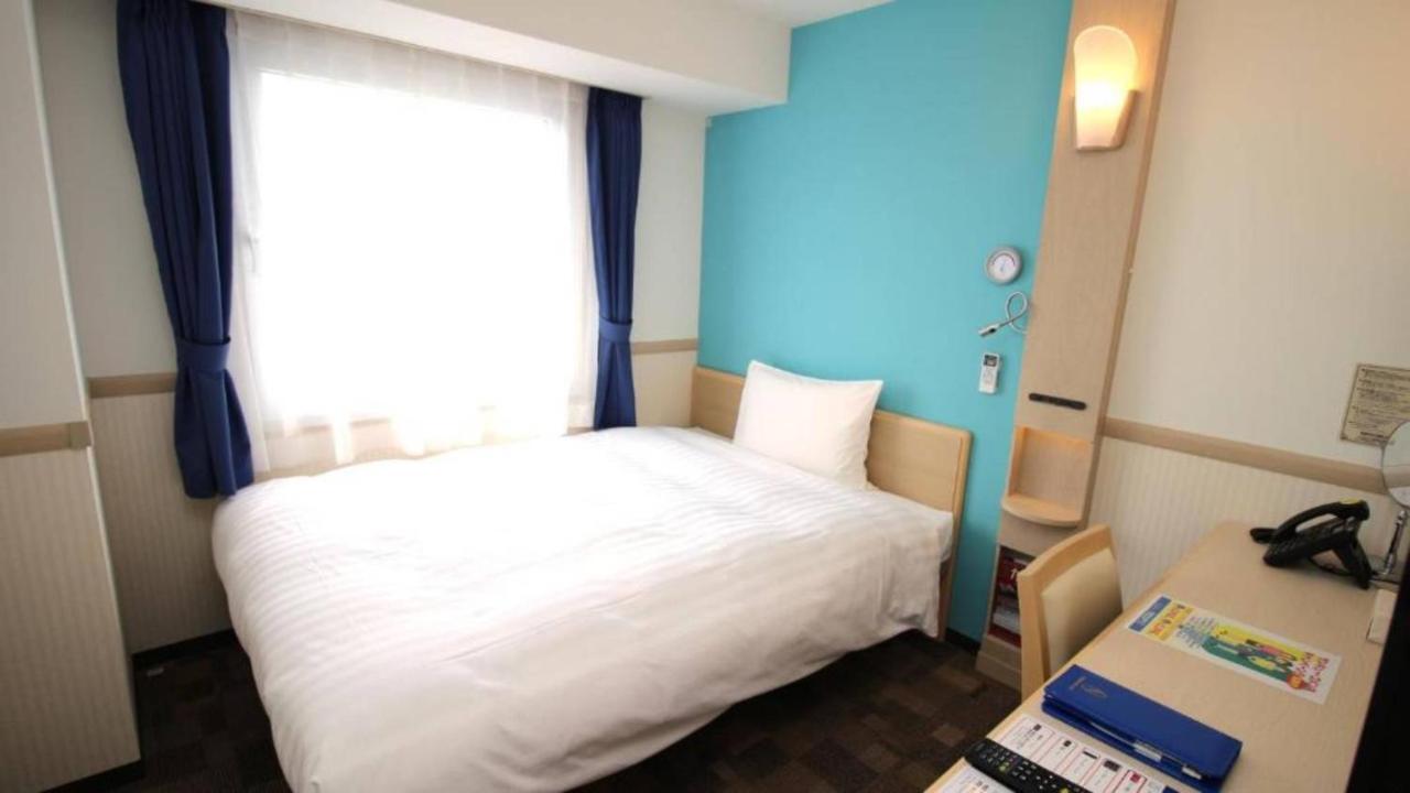 Toyoko Inn Yokohama Shiei-chikatetsu Center Minami-eki Eksteriør billede