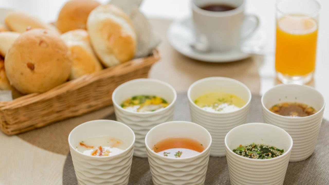 Toyoko Inn Yokohama Shiei-chikatetsu Center Minami-eki Eksteriør billede